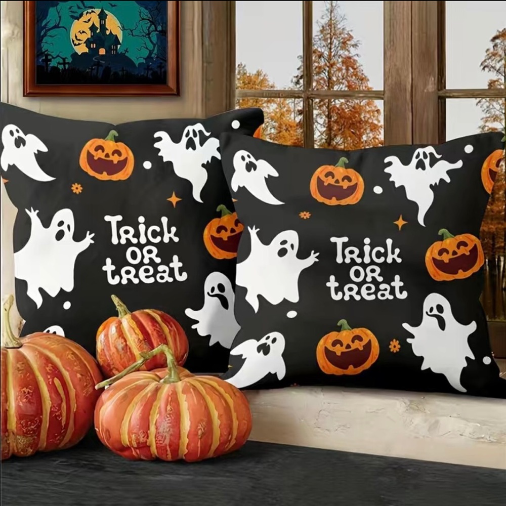 NEW 2 Halloween Pillow Cases “Trick or Treat” Ghosts and Pumpkins 18”x18” Black